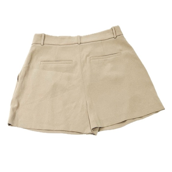 👖🏢 BABATON Pleated 2.5″ Mirror Crepe High-Rise Shorts | Women’s 8 Taupe Tailored - Picture 2 of 4